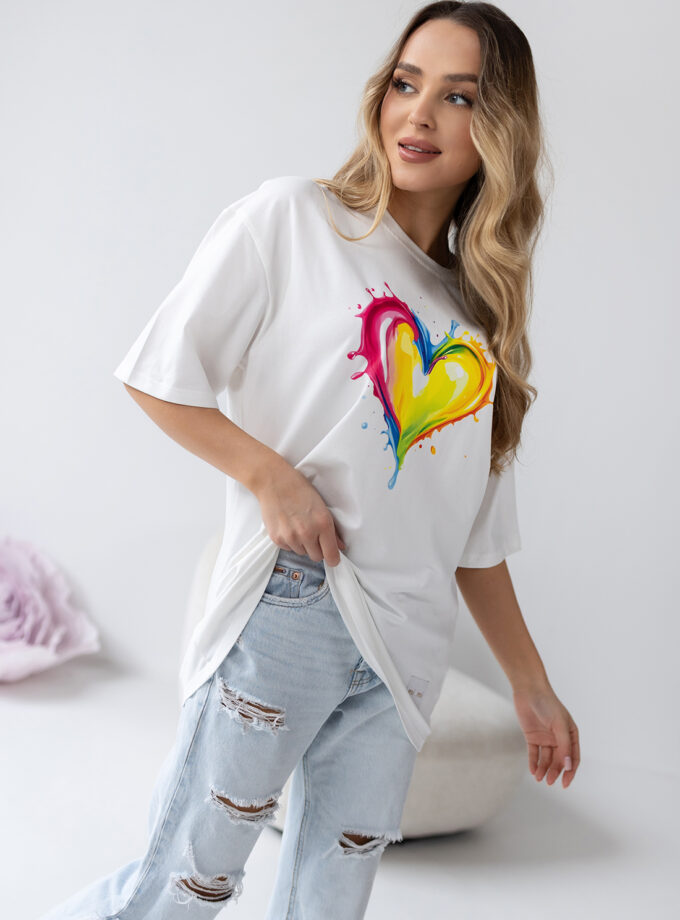 T-SHIRT LONG TĘCZOWE SERCE- Off white